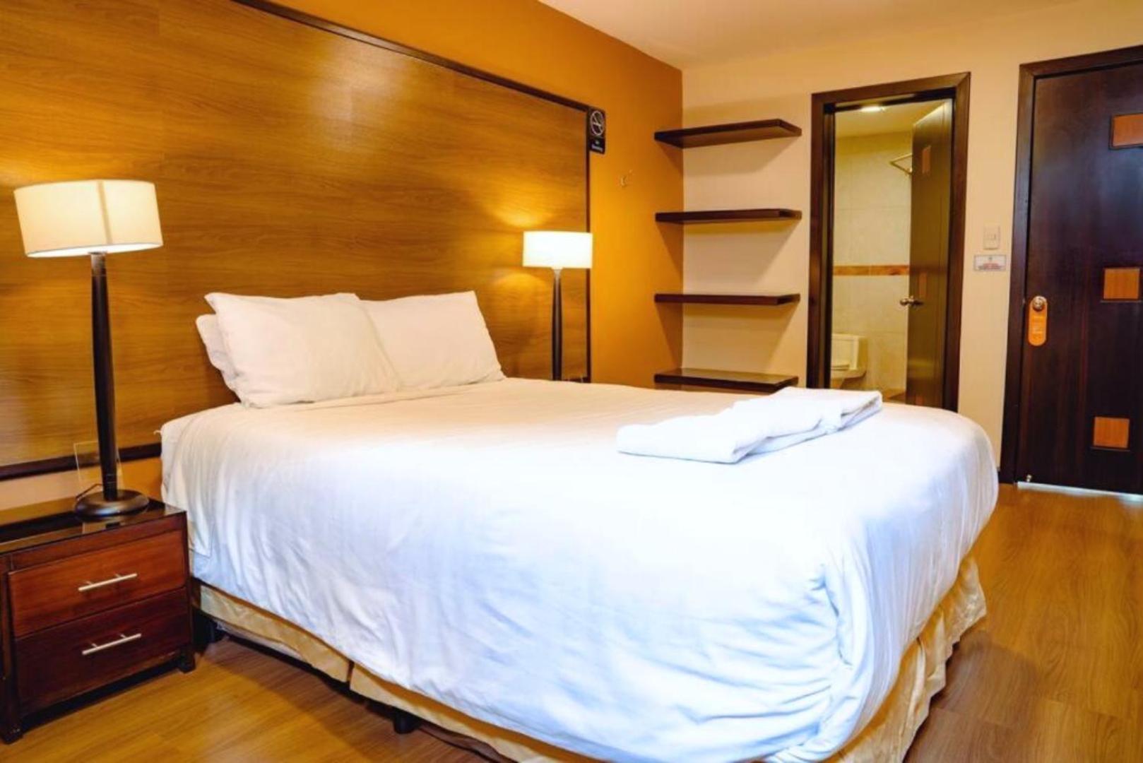 Hotel La Farola 쿠엔카 외부 사진